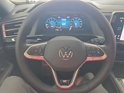 2026 Volkswagen Atlas Cross Sport 2.0T SEL R-Line Black