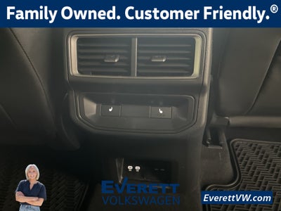 2026 Volkswagen Atlas Cross Sport 2.0T SEL R-Line Black