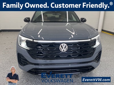 2026 Volkswagen Atlas Cross Sport 2.0T SEL R-Line Black