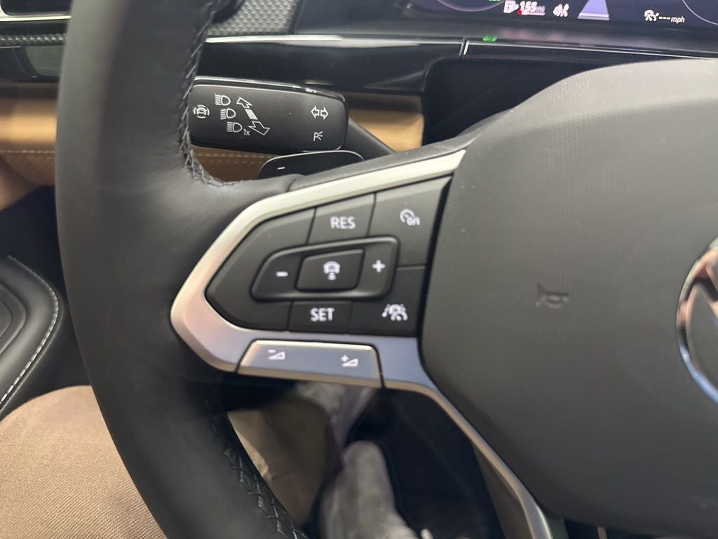 2026 Volkswagen Atlas Cross Sport 2.0T SEL R-Line Black