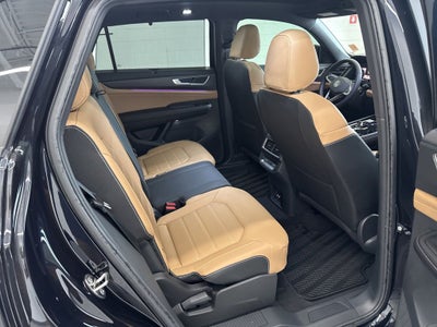 2026 Volkswagen Atlas Cross Sport 2.0T SEL R-Line Black