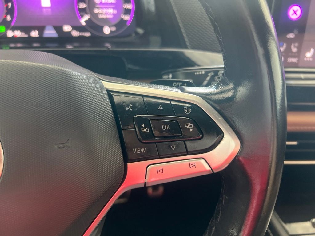 2024 Volkswagen Atlas Cross Sport 2.0T SEL R-Line