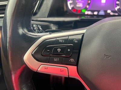 2024 Volkswagen Atlas Cross Sport 2.0T SEL R-Line