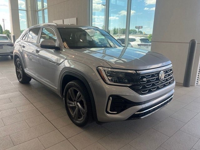 2024 Volkswagen Atlas Cross Sport 2.0T SEL R-Line