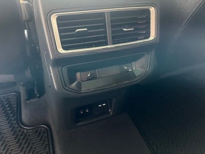 2024 Volkswagen Atlas Cross Sport 2.0T SEL R-Line