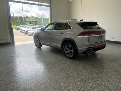 2024 Volkswagen Atlas Cross Sport 2.0T SEL R-Line