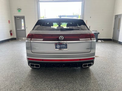 2024 Volkswagen Atlas Cross Sport 2.0T SEL R-Line