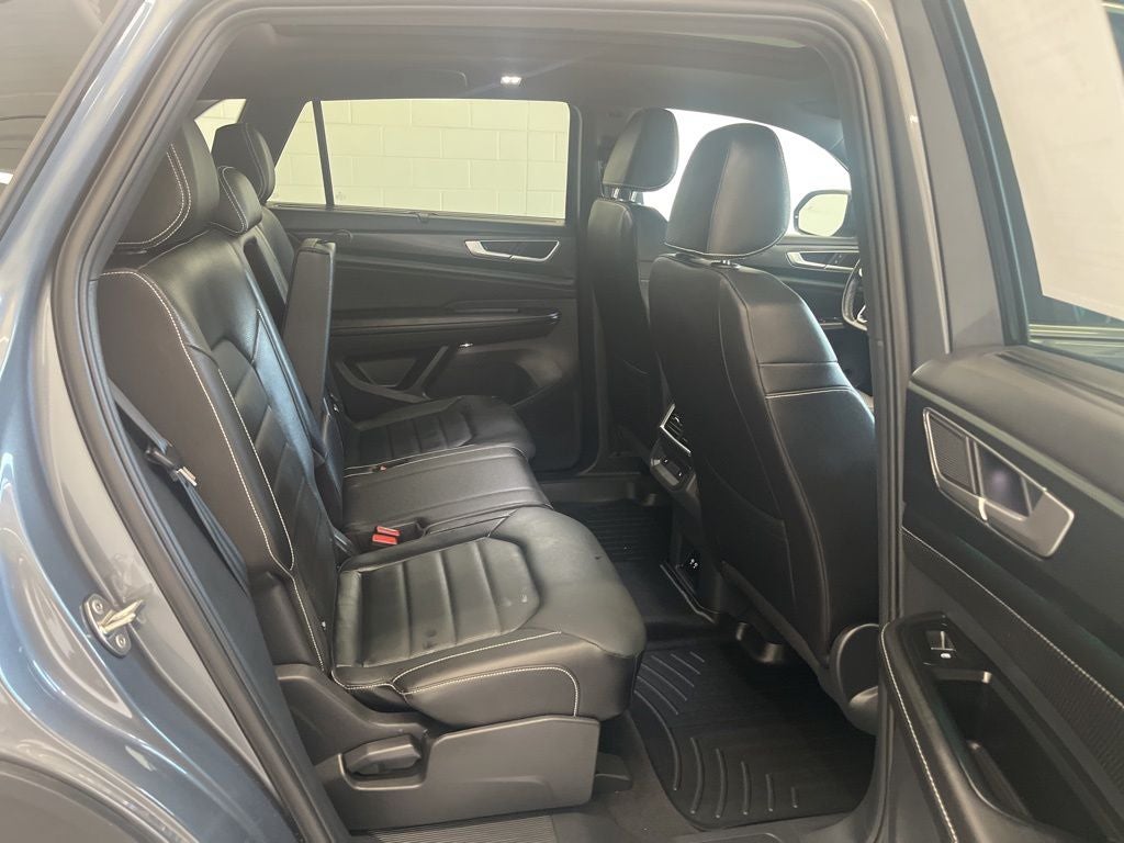 2025 Volkswagen Atlas Cross Sport 2.0T SEL
