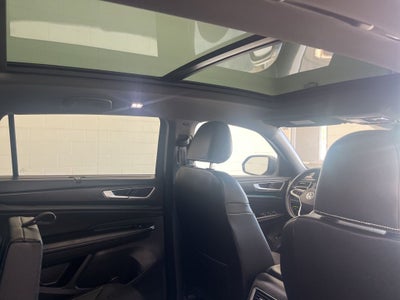 2025 Volkswagen Atlas Cross Sport 2.0T SEL