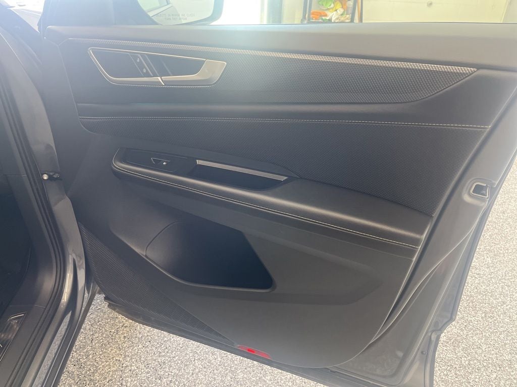 2025 Volkswagen Atlas Cross Sport 2.0T SEL