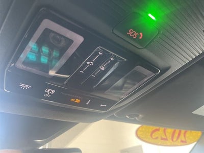 2025 Volkswagen Atlas Cross Sport 2.0T SEL