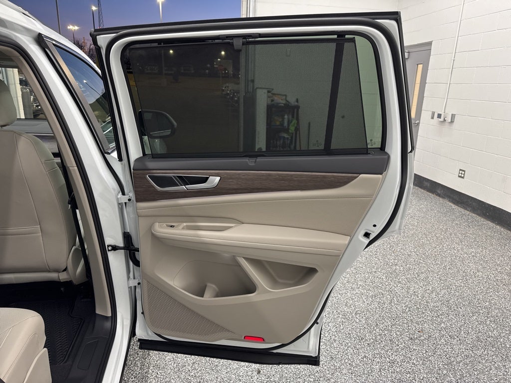 2026 Volkswagen Atlas 2.0T SEL