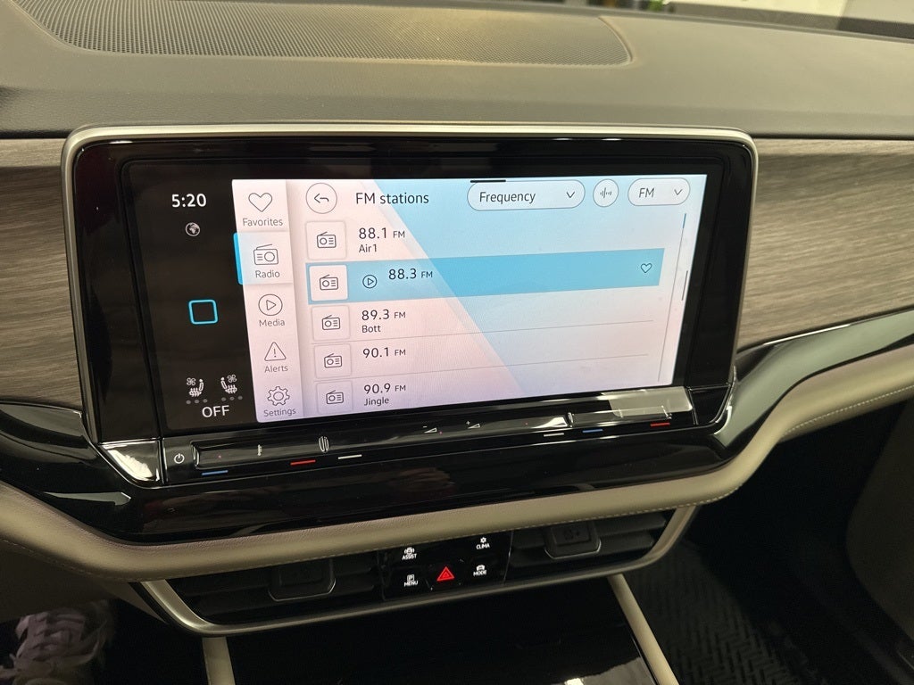 2026 Volkswagen Atlas 2.0T SEL