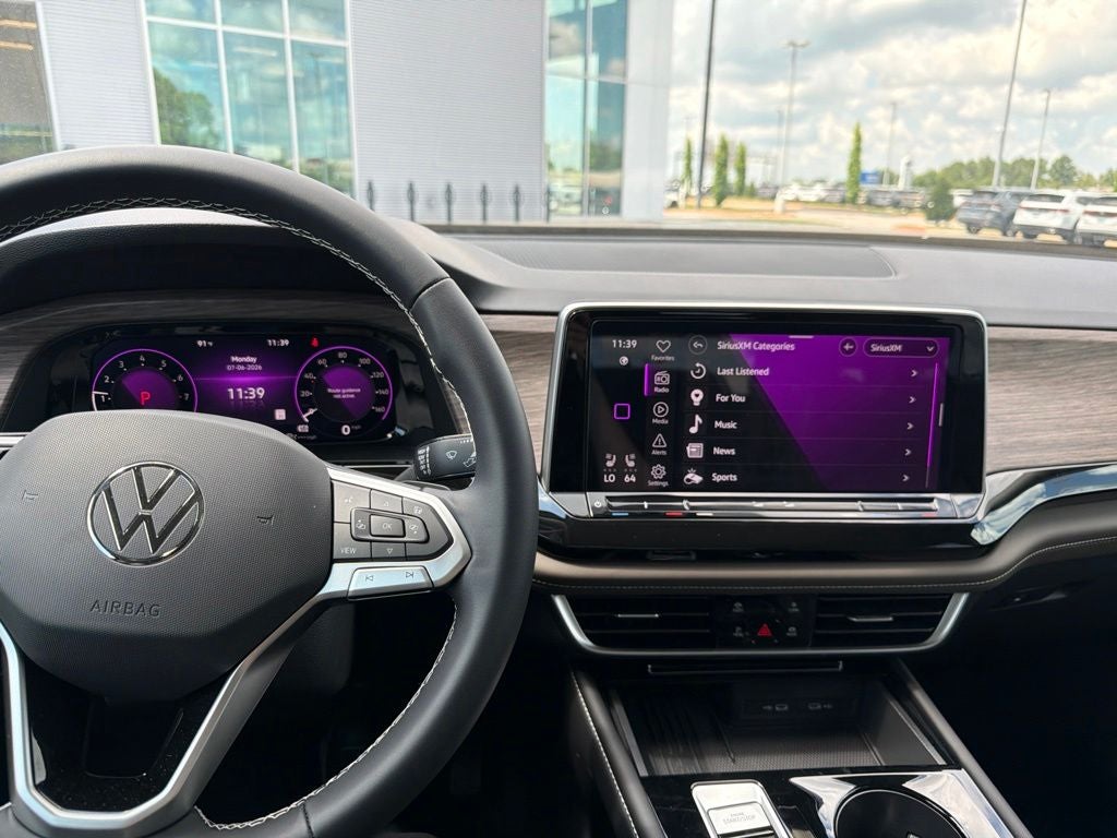 2026 Volkswagen Atlas 2.0T SEL