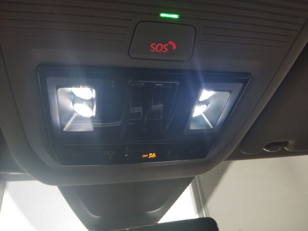 2026 Volkswagen Atlas 2.0T SEL