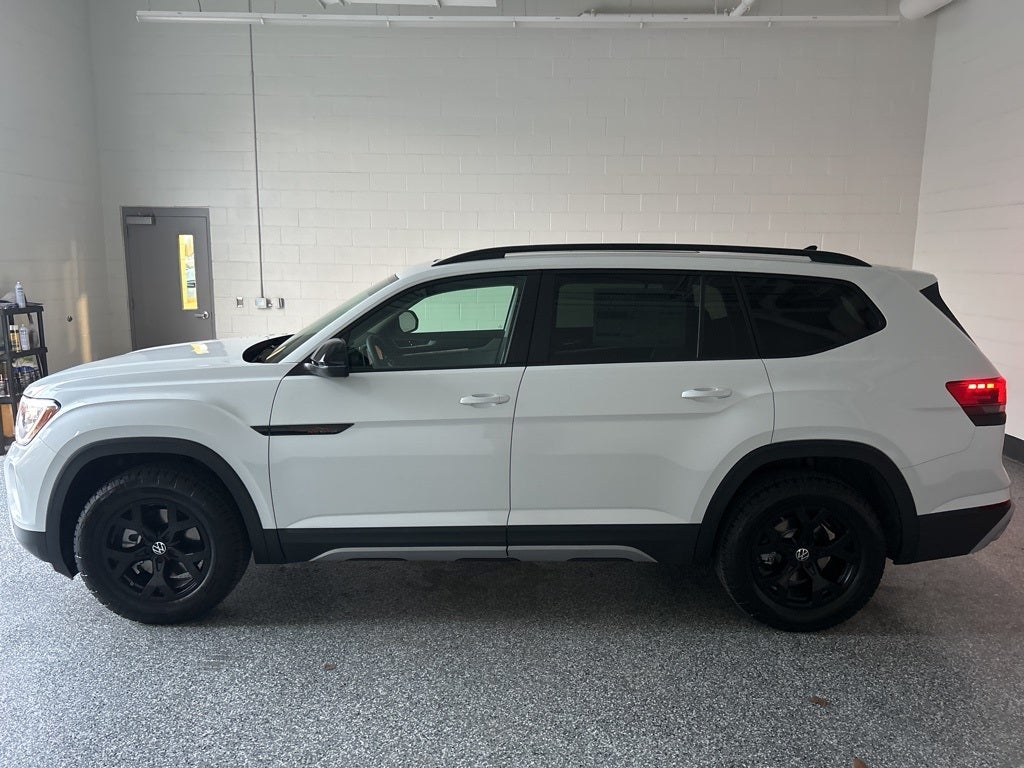 2026 Volkswagen Atlas 2.0T Peak Edition