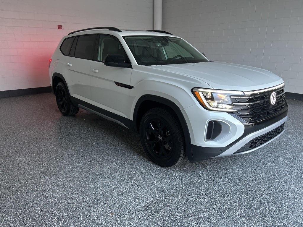 2026 Volkswagen Atlas 2.0T Peak Edition
