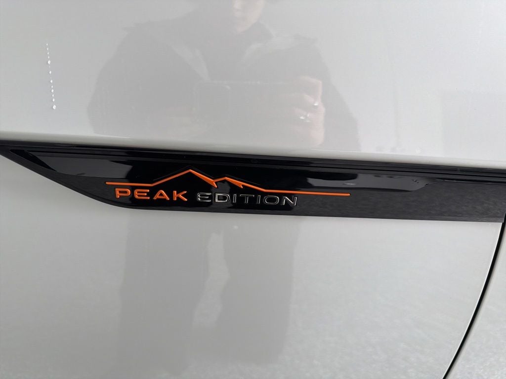 2026 Volkswagen Atlas 2.0T Peak Edition