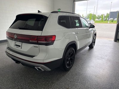 2026 Volkswagen Atlas 2.0T Peak Edition