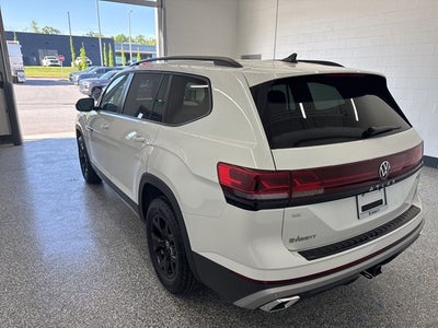 2026 Volkswagen Atlas 2.0T Peak Edition