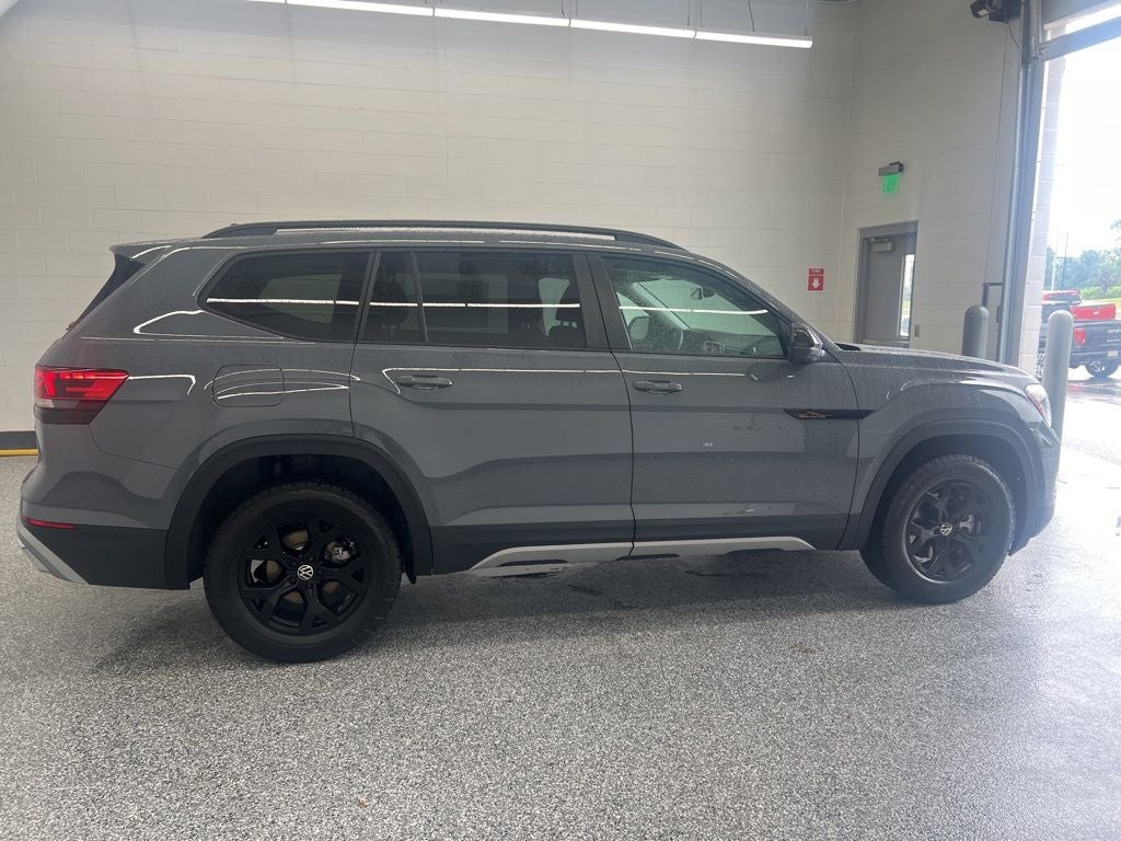 2026 Volkswagen Atlas 2.0T Peak Edition