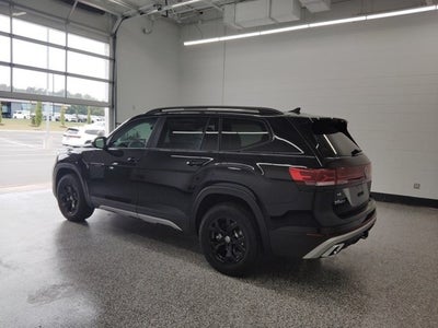 2026 Volkswagen Atlas 2.0T Peak Edition