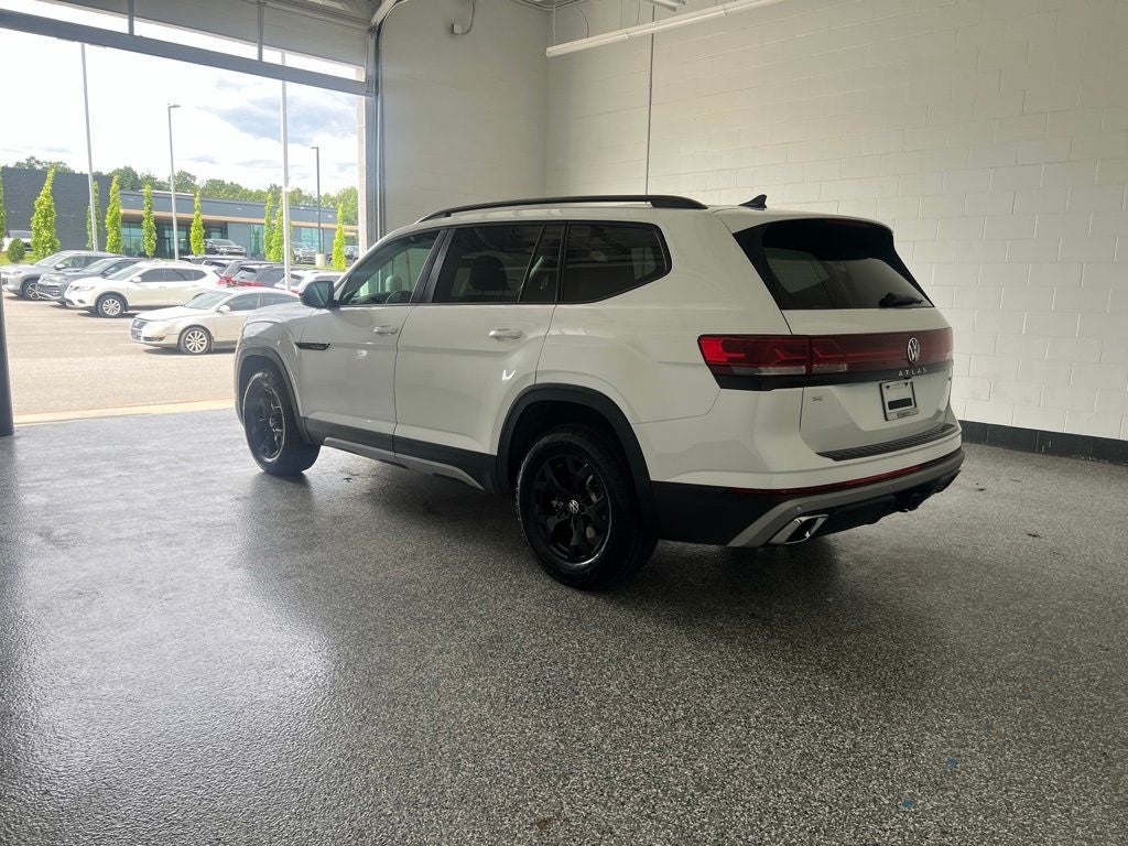 2026 Volkswagen Atlas 2.0T Peak Edition