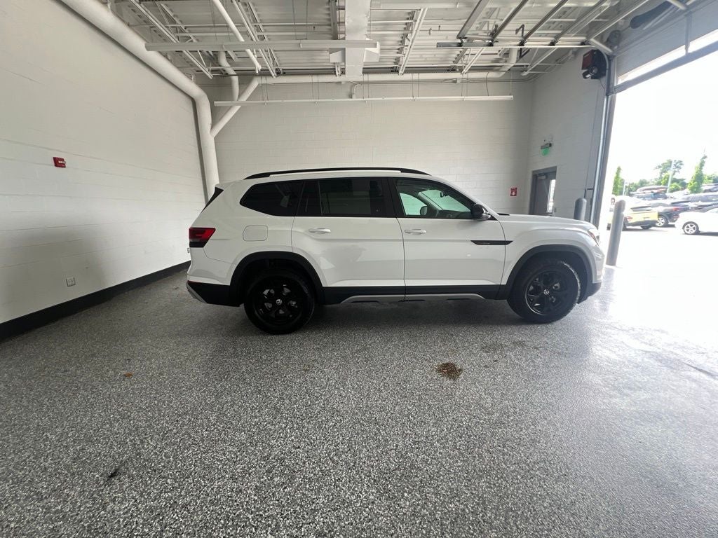 2026 Volkswagen Atlas 2.0T Peak Edition