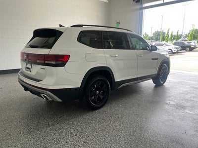 2026 Volkswagen Atlas 2.0T Peak Edition