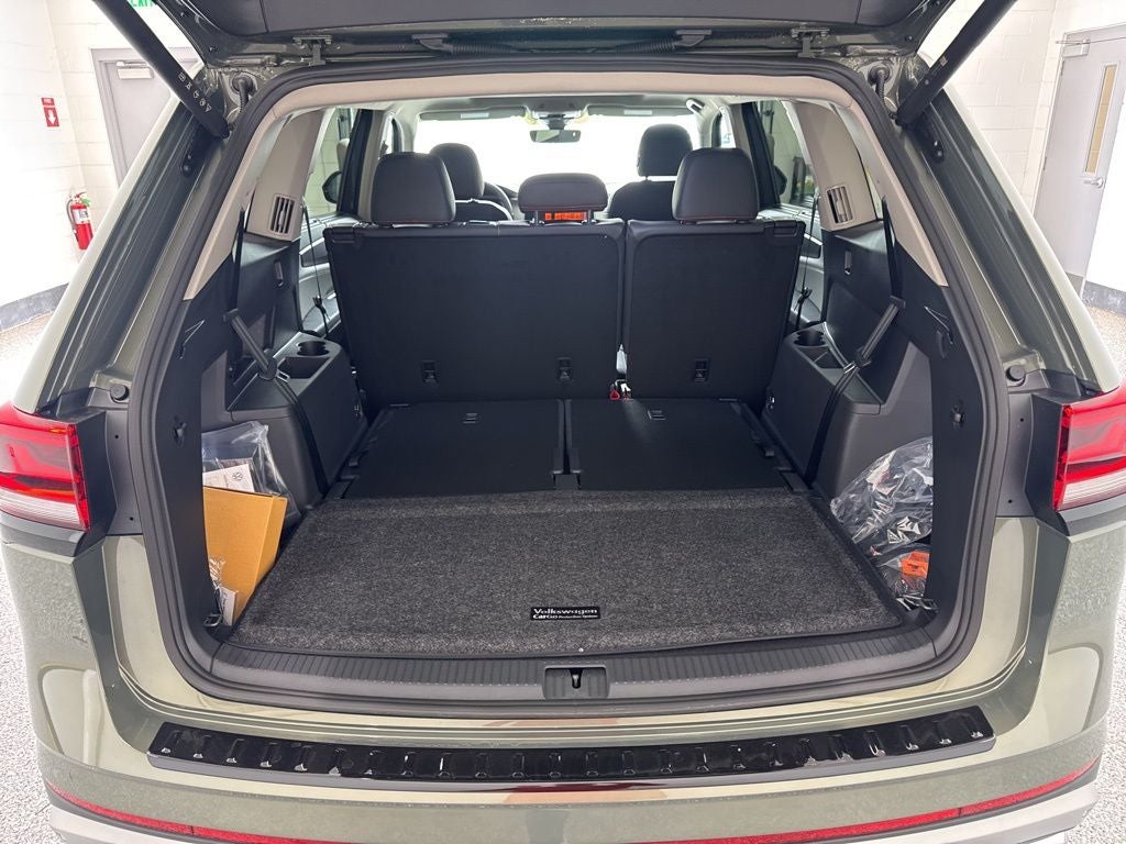 2026 Volkswagen Atlas 2.0T Peak Edition