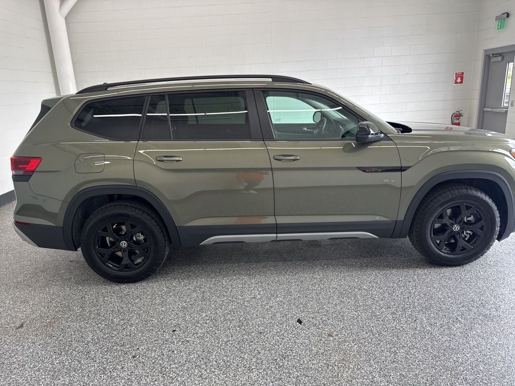 2026 Volkswagen Atlas 2.0T Peak Edition