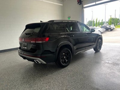 2026 Volkswagen Atlas 2.0T Peak Edition