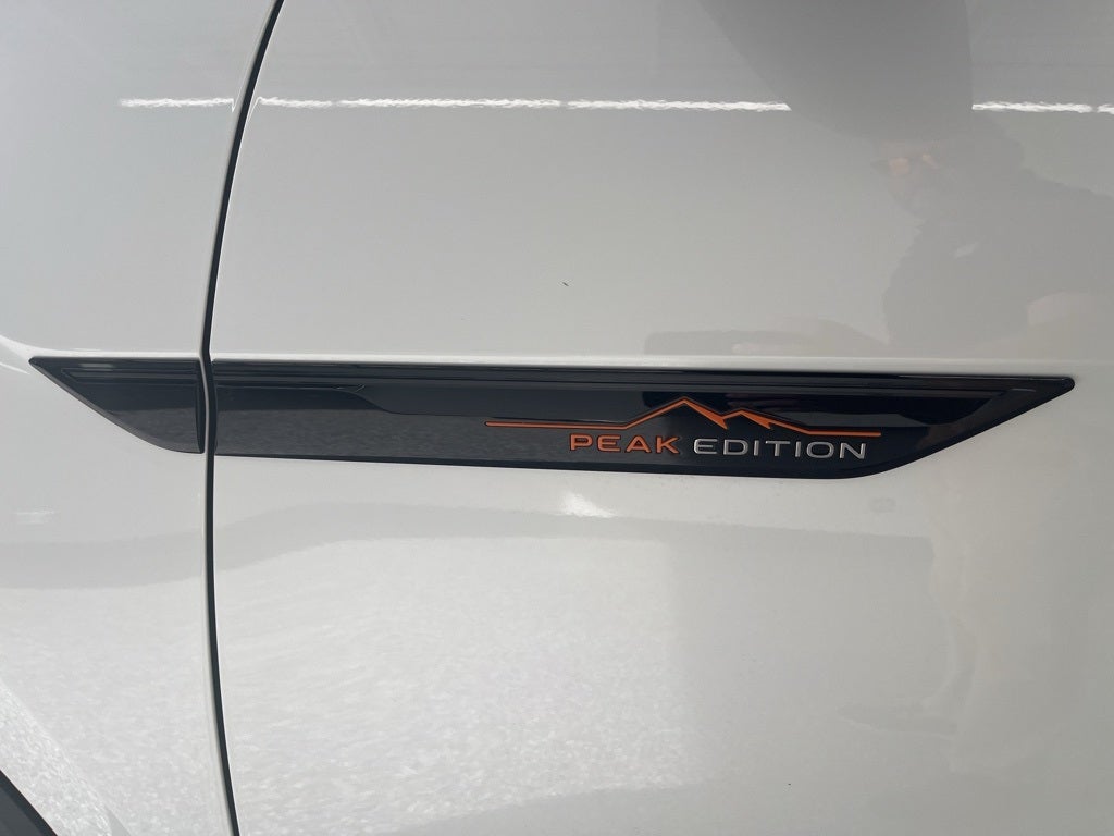 2026 Volkswagen Atlas 2.0T Peak Edition