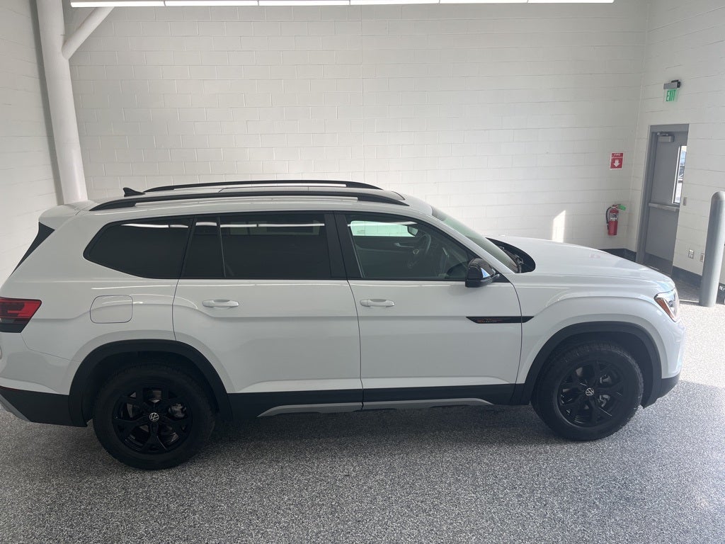 2026 Volkswagen Atlas 2.0T Peak Edition