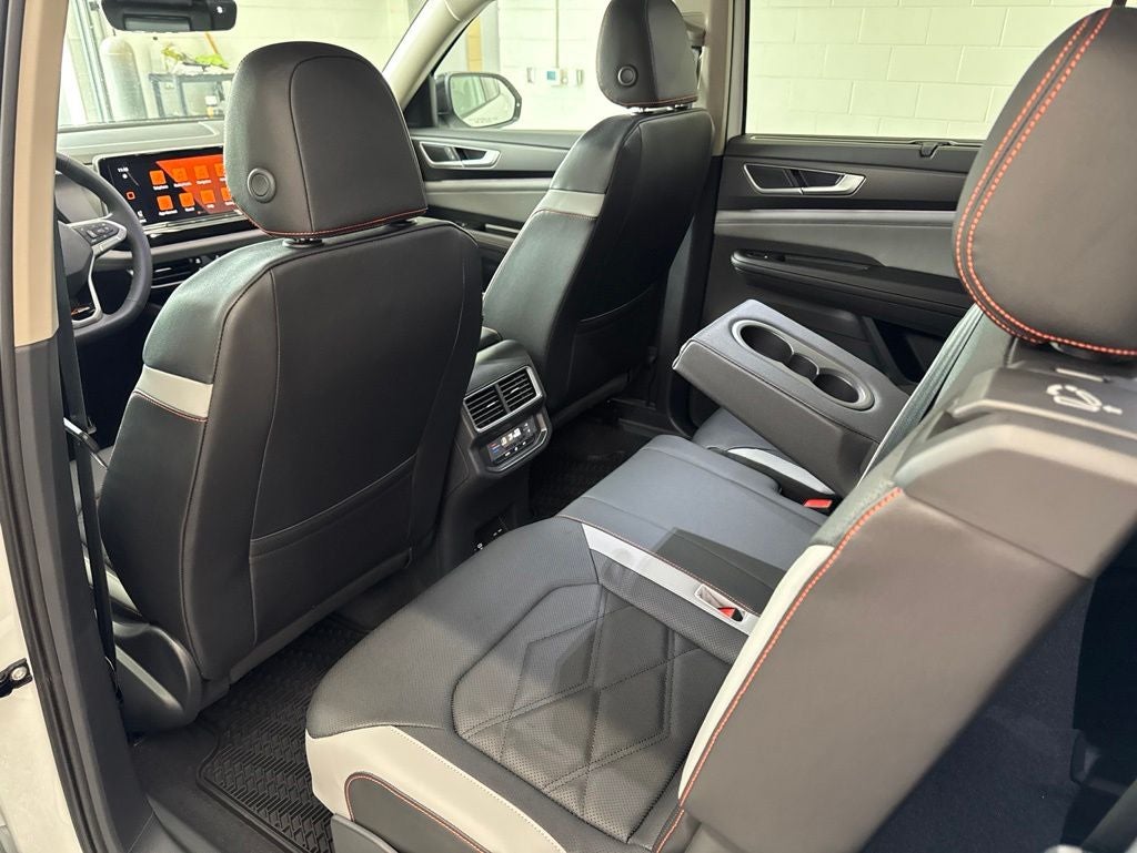 2026 Volkswagen Atlas 2.0T Peak Edition