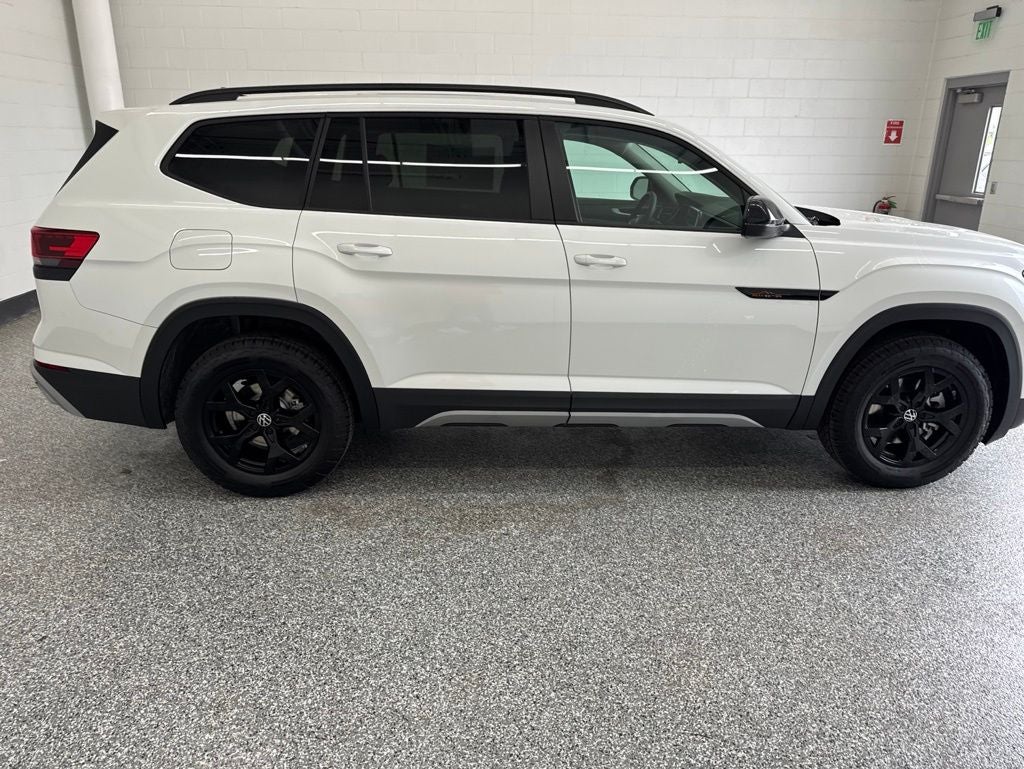 2026 Volkswagen Atlas 2.0T Peak Edition
