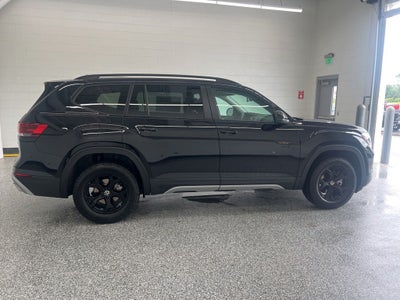2026 Volkswagen Atlas 2.0T Peak Edition