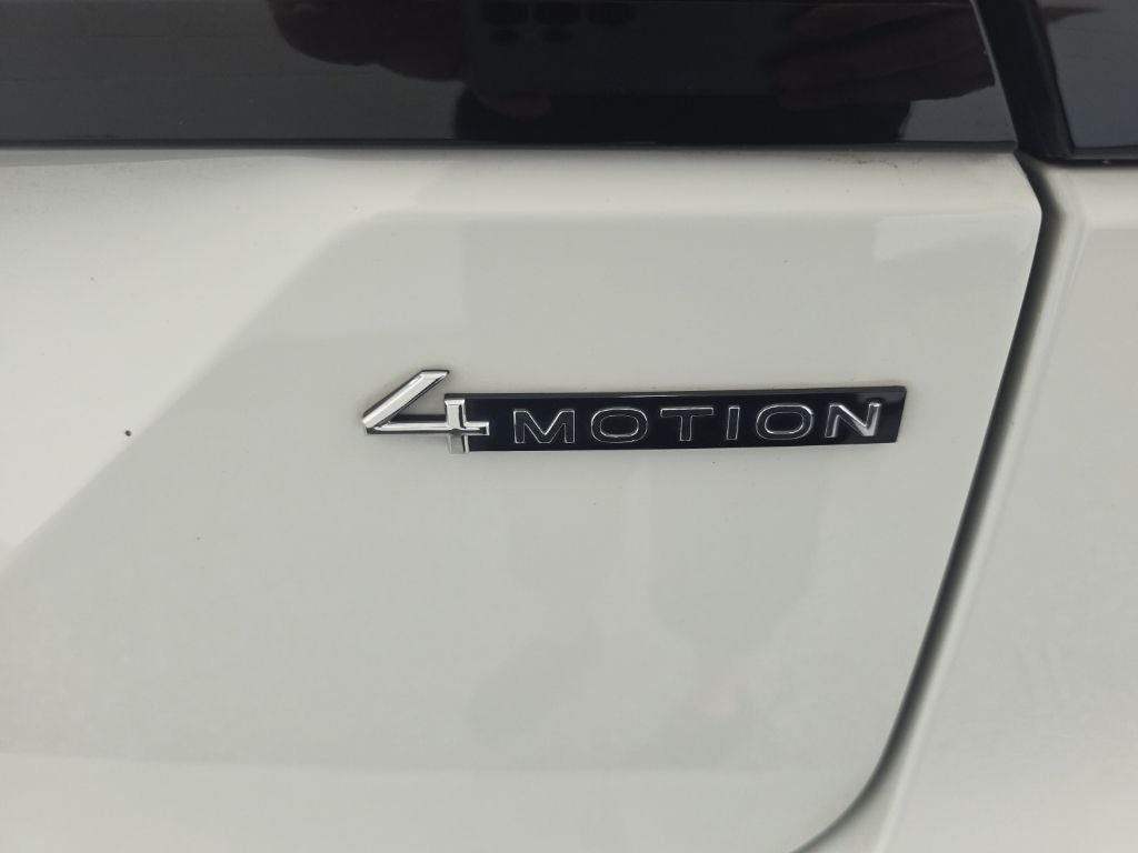 2024 Volkswagen Atlas 2.0T Peak Edition SE w/Technology