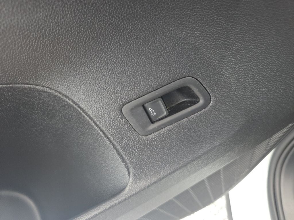 2024 Volkswagen Atlas 2.0T Peak Edition SE w/Technology