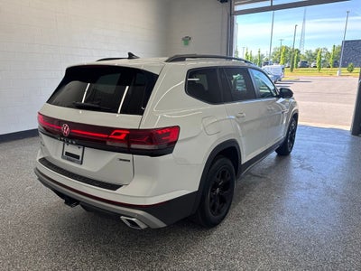 2025 Volkswagen Atlas 2.0T Peak Edition