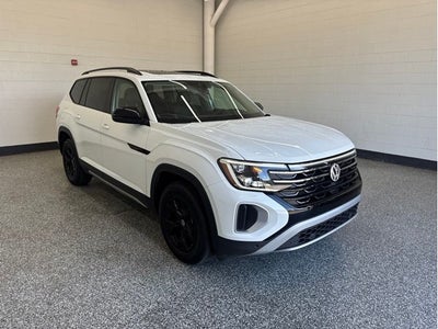 2025 Volkswagen Atlas 2.0T Peak Edition