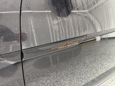 2025 Volkswagen Atlas 2.0T Peak Edition