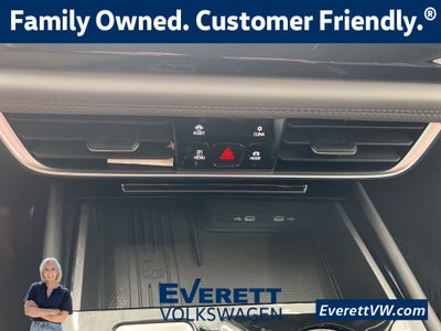 2025 Volkswagen Atlas 2.0T Peak Edition