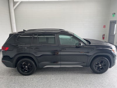 2025 Volkswagen Atlas 2.0T Peak Edition