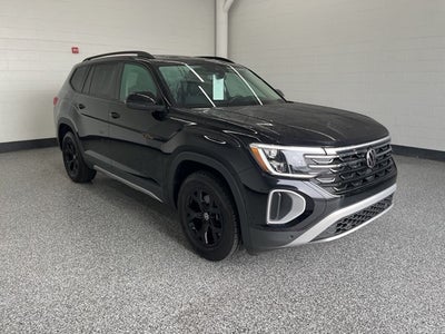 2025 Volkswagen Atlas 2.0T Peak Edition