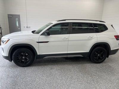 2024 Volkswagen Atlas 2.0T Peak Edition SE w/Technology