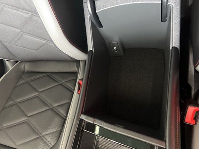 2024 Volkswagen Atlas 2.0T Peak Edition SE w/Technology