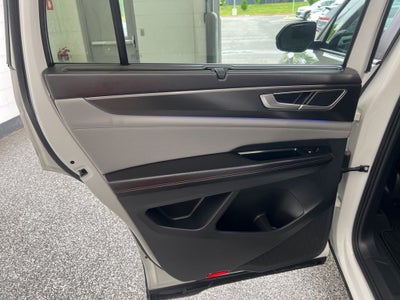 2024 Volkswagen Atlas 2.0T Peak Edition SE w/Technology