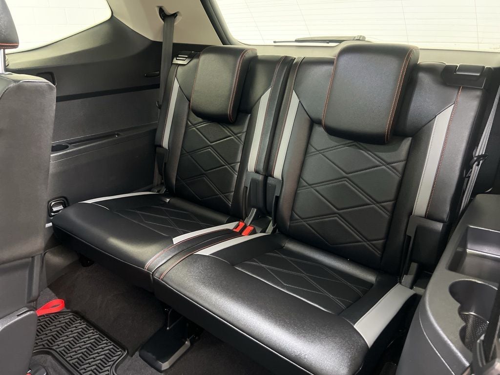 2024 Volkswagen Atlas 2.0T Peak Edition SE w/Technology