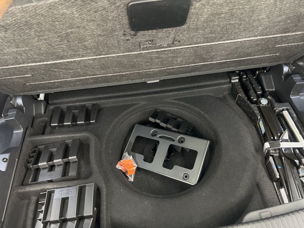 2024 Volkswagen Atlas 2.0T Peak Edition SE w/Technology